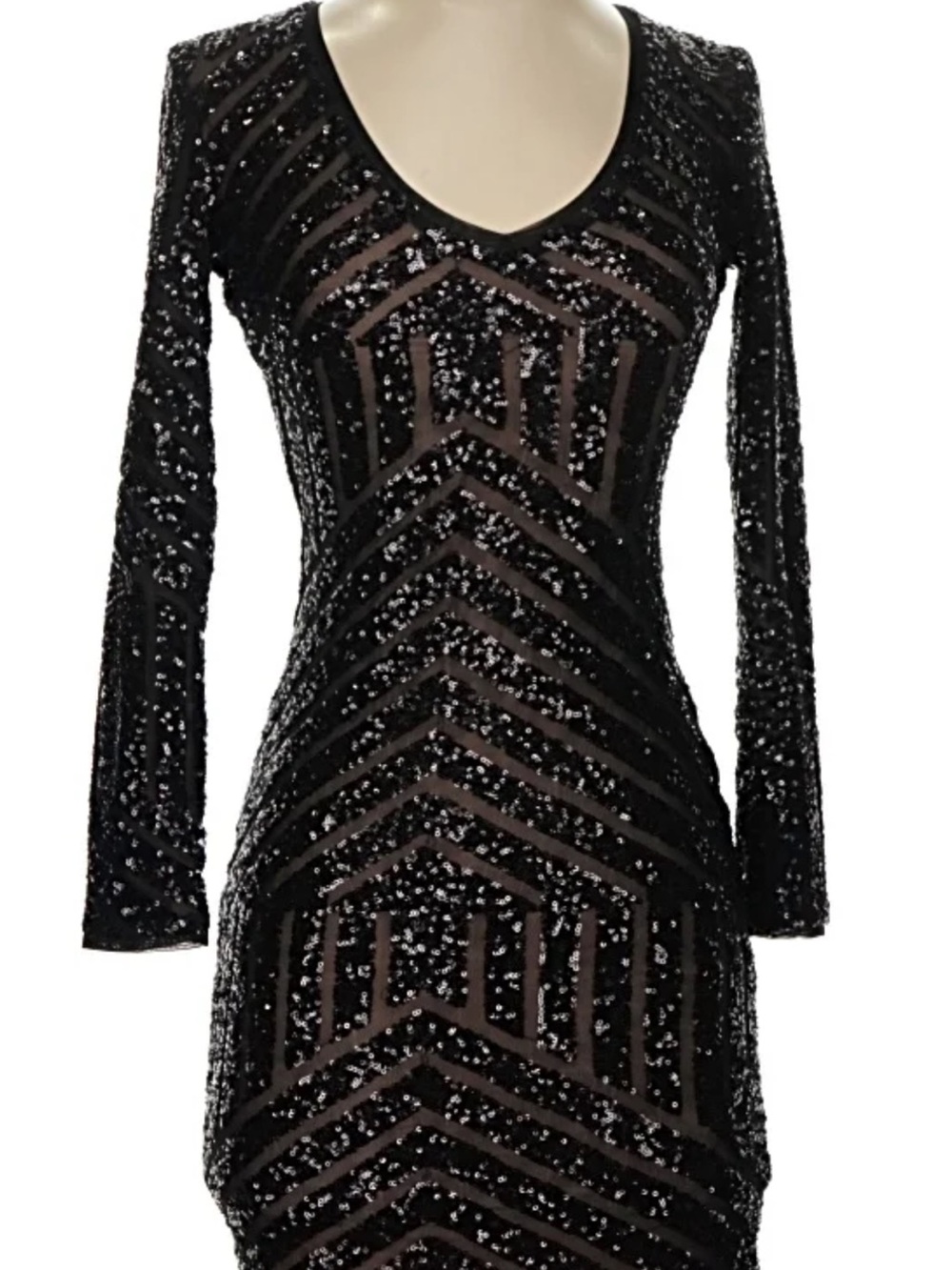 BCBGMaxAzria Black Sequin Long Sleeve V-Neck Cocktail Dress